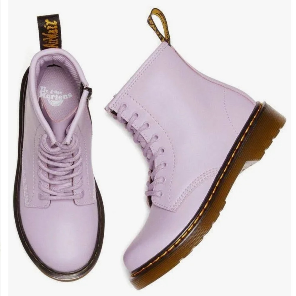 Dr. Martens Kids Lavender Lace-Up Leather Boots
